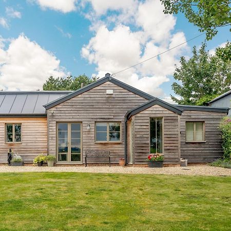 2 Bed In Winchcombe 57828 빌라 외부 사진