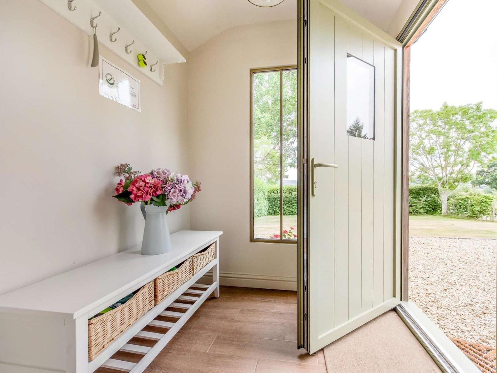 2 Bed In Winchcombe 57828 빌라 외부 사진