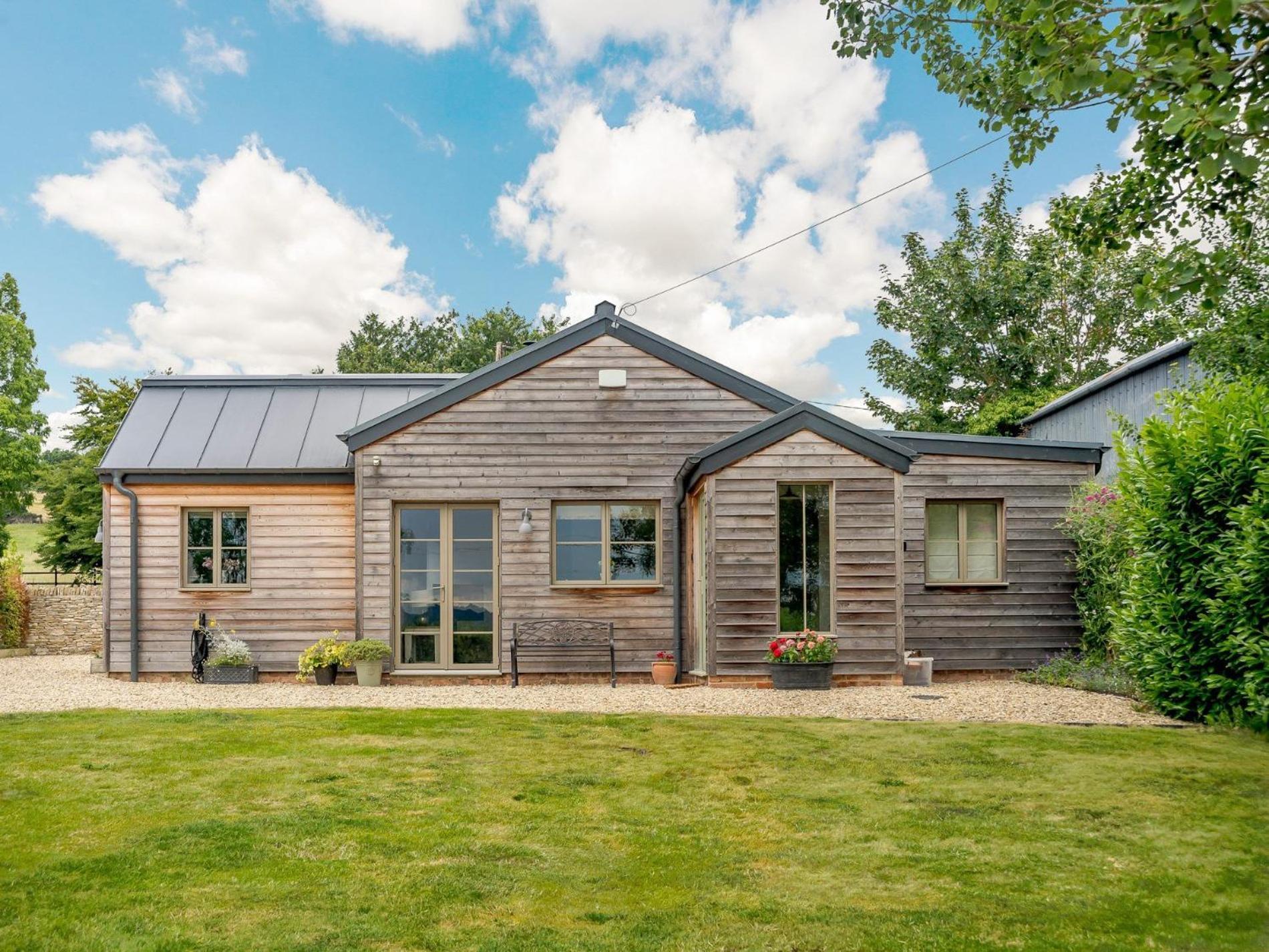 2 Bed In Winchcombe 57828 빌라 외부 사진